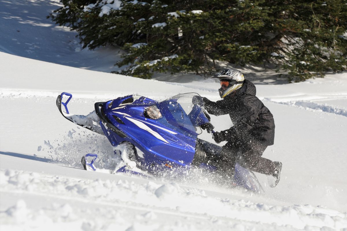 What To WearSnowmobiling